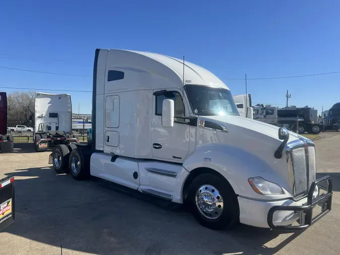 2021 Kenworth T680