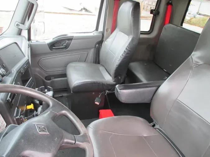 2020 INTERNATIONAL MV-607