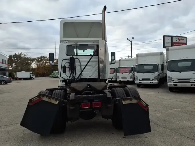 2021 NAVISTAR INTERNATIONAL LT625 DAYCAB S/A