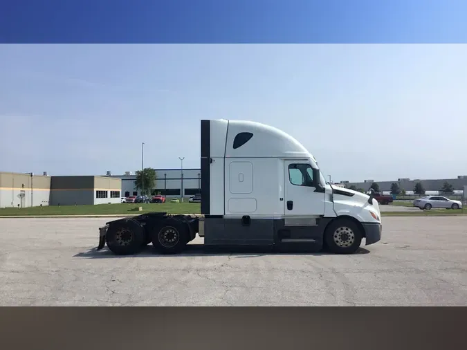 2023 Freightliner Cascadia 1261adbc3f37f00d6a1c2fd404980252865