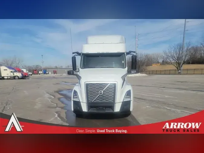 2021 VOLVO VNL740