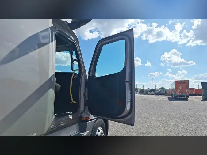 2023 Freightliner Cascadia 1261ae38eda5384576acae87c4ca5067c01