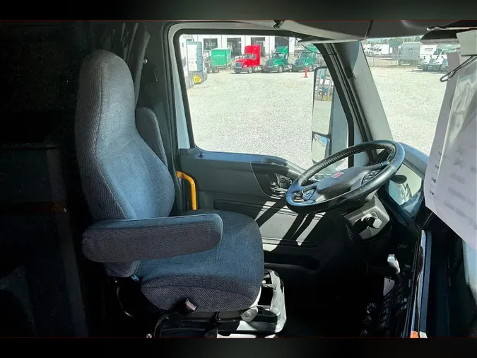 2021 INT LT625 6x4