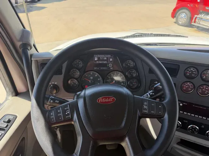 2021 Peterbilt 567
