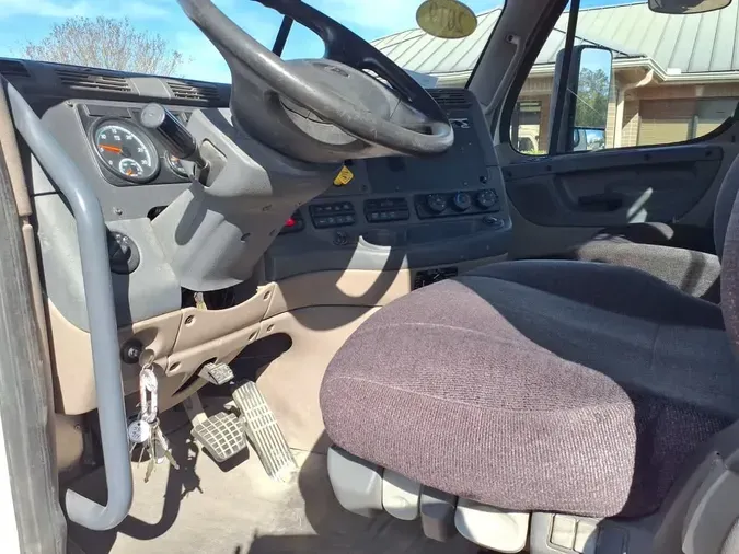 2019 FREIGHTLINER/MERCEDES CASCADIA 113