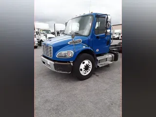 2020 FREIGHTLINER/MERCEDES M2 106