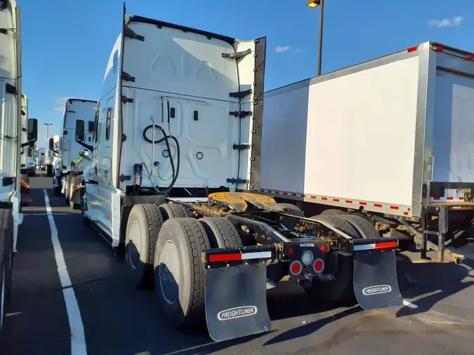 2020 FREIGHTLINER/MERCEDES NEW CASCADIA PX12664