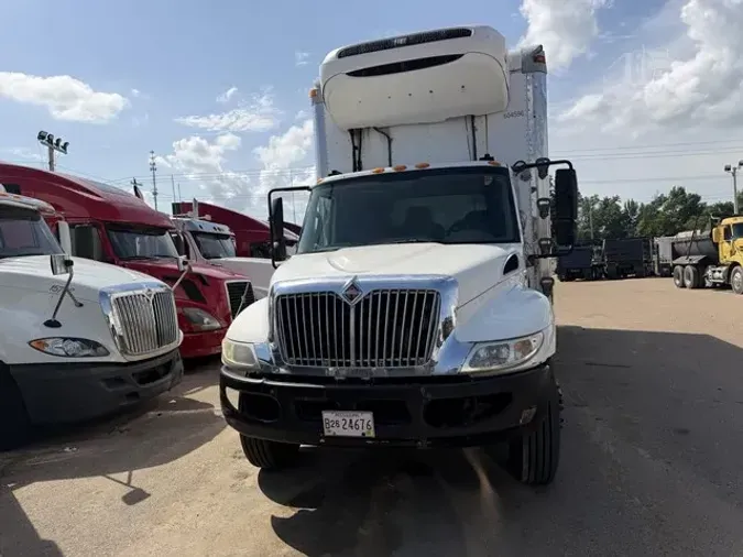 2012 INTERNATIONAL DURASTAR 4300