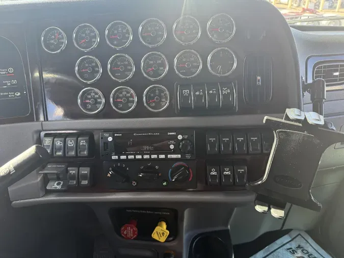 2023 Peterbilt 3891af60ad310e739f7ca7ca5696fe44866