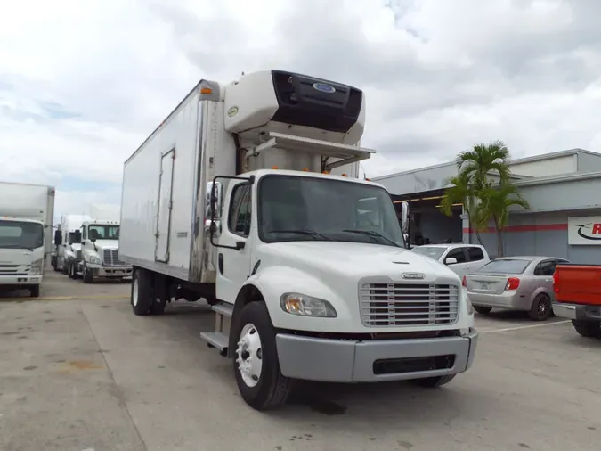 2017 FREIGHTLINER/MERCEDES M2 106