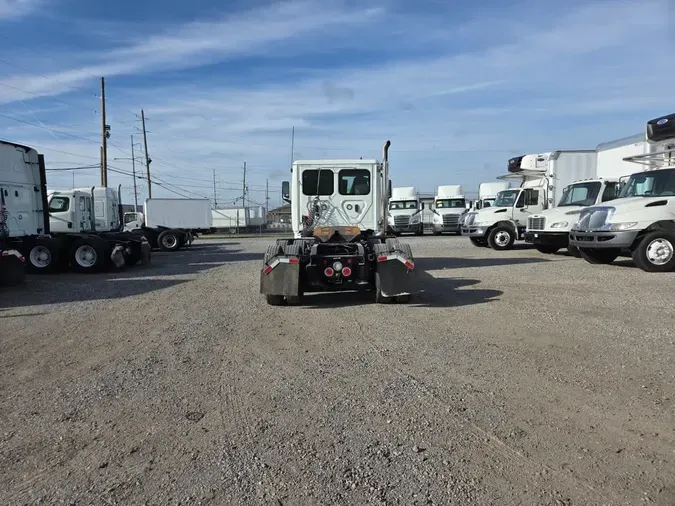 2021 FREIGHTLINER/MERCEDES NEW CASCADIA PX126641afa360ad3be3c99b4ef30352f62f2ff