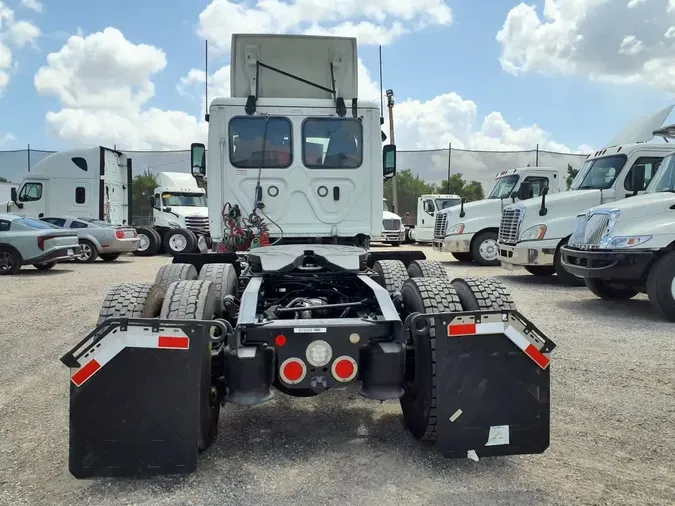 2020 FREIGHTLINER NEW CASCADIA PX12664