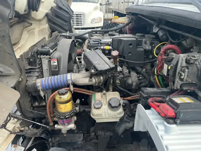 2020 FREIGHTLINER M2 106