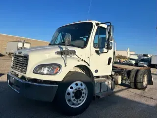 2018 FREIGHTLINER/MERCEDES M2 106