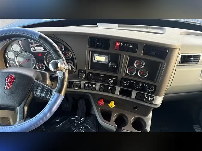 2019 KENWORTH T6801b01f3726ace95dd95747ef1ddbf5e7b