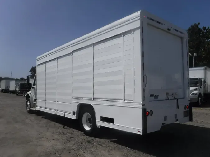 2018 FREIGHTLINER/MERCEDES M2 106