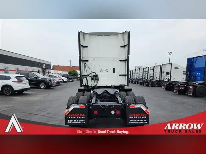 2022 INTERNATIONAL LT625