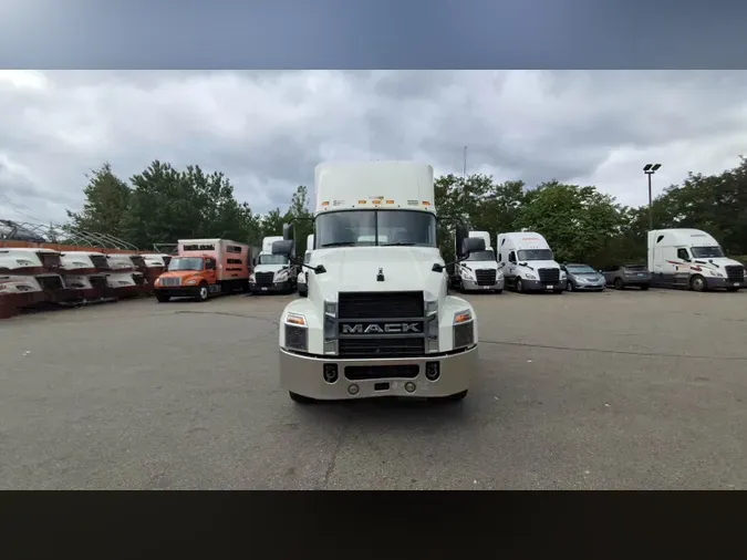 2020 Mack Anthem1b09a95ed8f0beaace6188534ec87e93