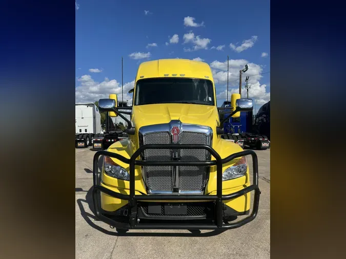 2024 Kenworth T680