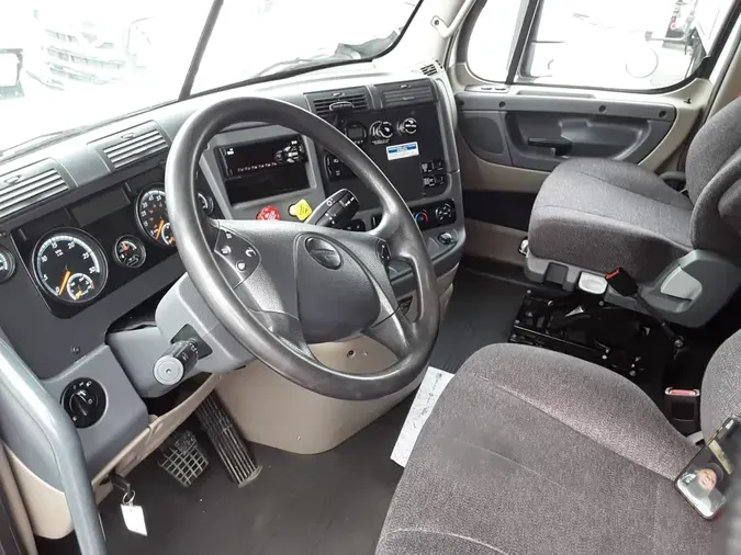 2018 FREIGHTLINER CASCADIA 125