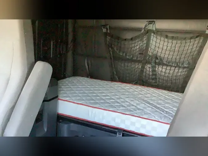 2024 Freightliner Cascadia 126