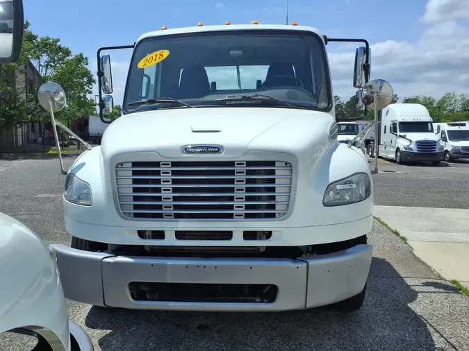 2018 FREIGHTLINER/MERCEDES M2 106
