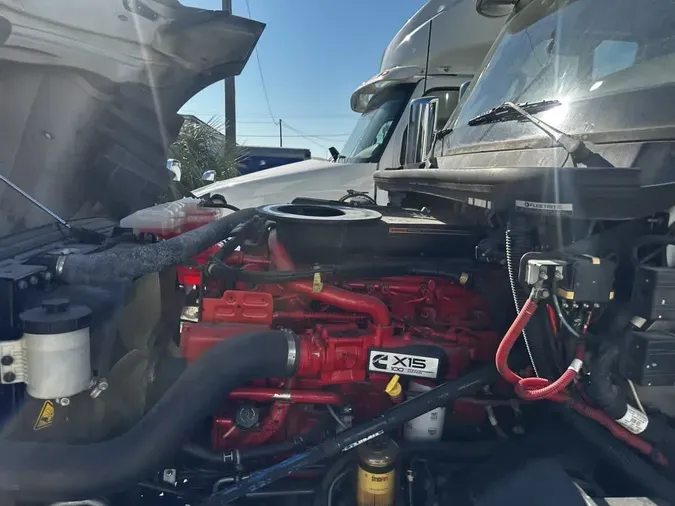 2020 NAVISTAR INTERNATIONAL LT625 DAYCAB T/A1b11a1f0933dc5e378a82e92948d5941