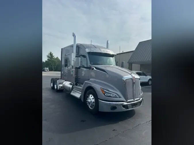 2025 Kenworth T680