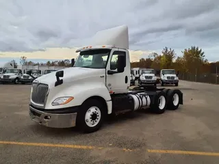 2019 NAVISTAR INTERNATIONAL LT625 DAYCAB T/A