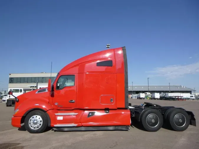2021 Kenworth T6801b1e59accbd7cfe385d105a303e7a7c3