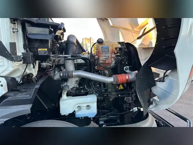 2020 INTERNATIONAL RH613