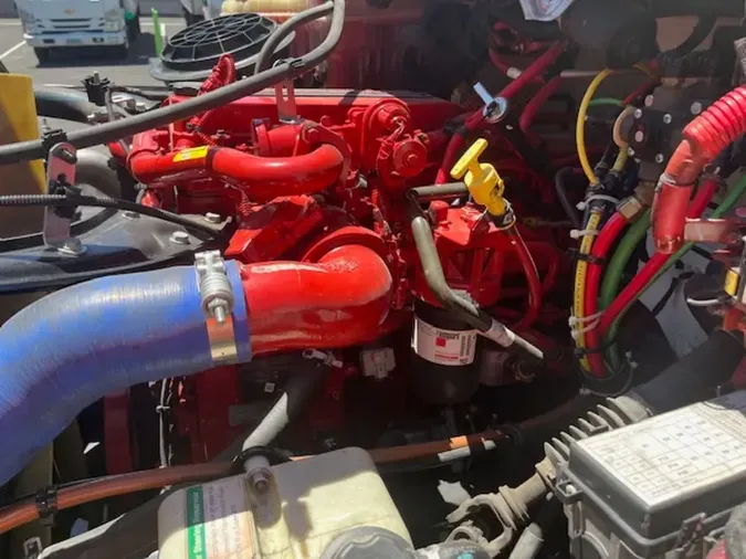 2019 FREIGHTLINER M2 106