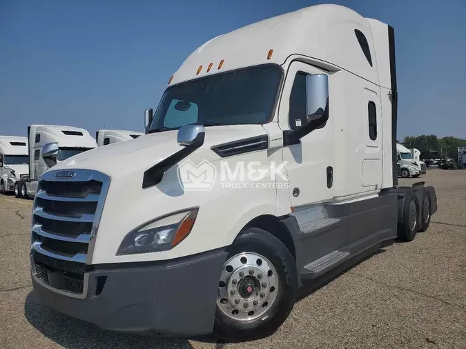 2020 FREIGHTLINER Cascadia 1261b24ff0a7214b70709a50b95754e94b3