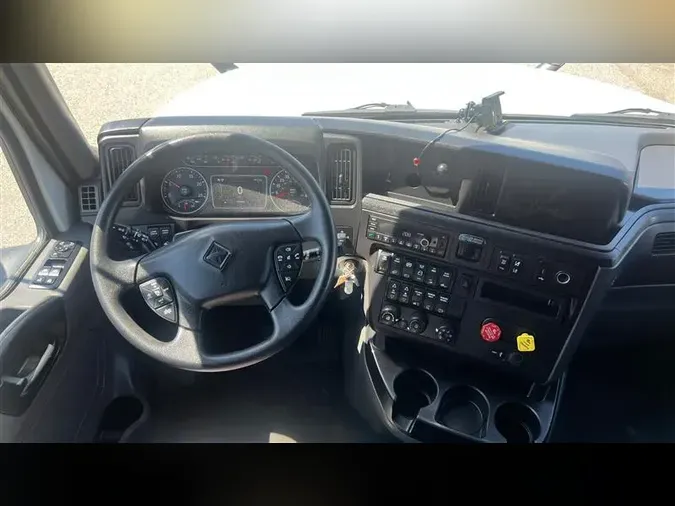 2022 INTERNATIONAL LT625