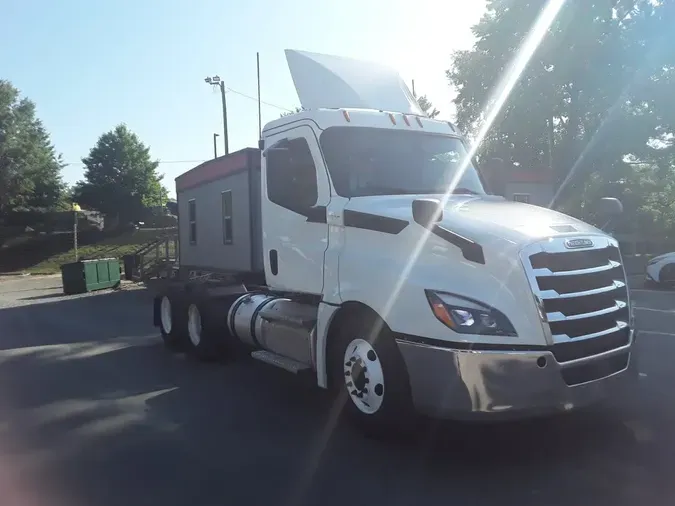 2020 FREIGHTLINER/MERCEDES NEW CASCADIA PX126641b28b70ff20eaef24d7760cc0d3accbd