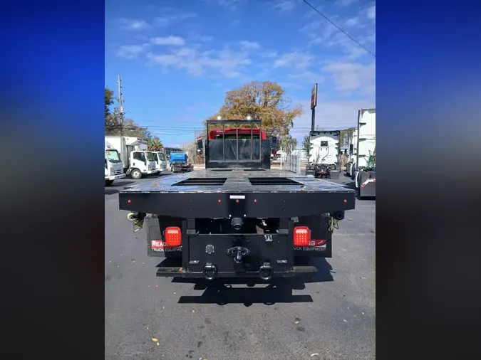 2020 FREIGHTLINER/MERCEDES M2 106