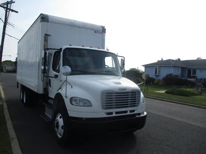 2016 FREIGHTLINER M2