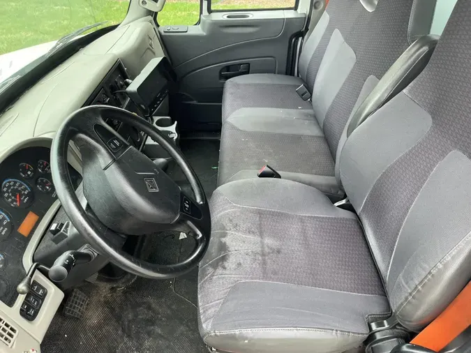 2017 International 4300