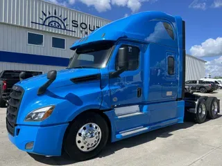 2019 Freightliner Cascadia 126