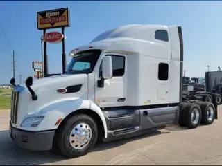 2021 Peterbilt 579
