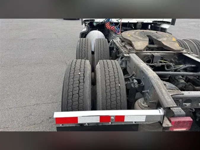 2022 INTERNATIONAL LT