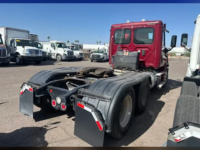 2017 FREIGHTLINER/MERCEDES CASCADIA 113
