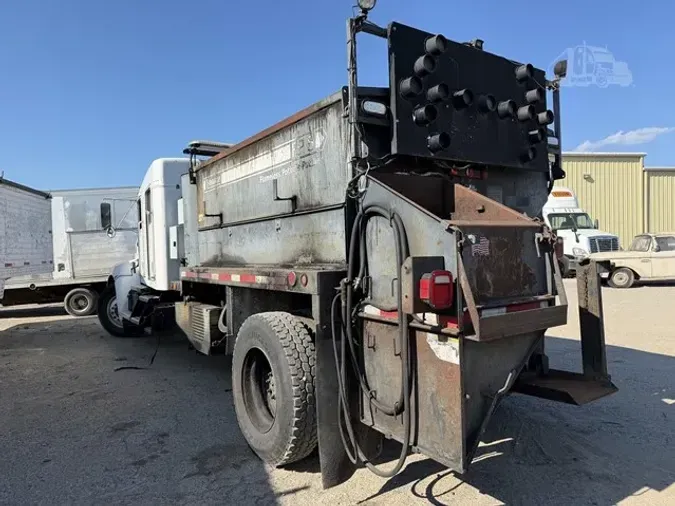 2015 KENWORTH T3701b332e8dffb4bd1a6fba4c65b67958c0