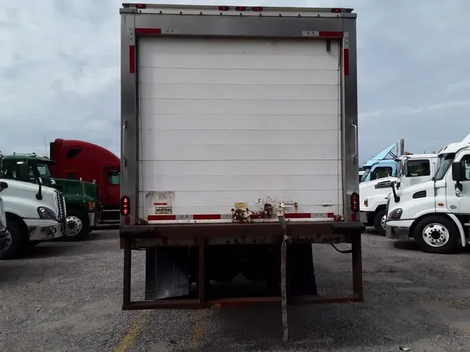 2020 FREIGHTLINER M2 106