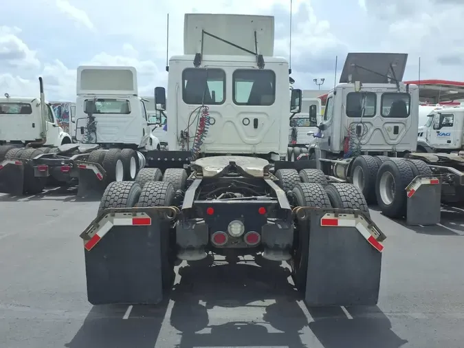 2019 FREIGHTLINER CASCADIA 125