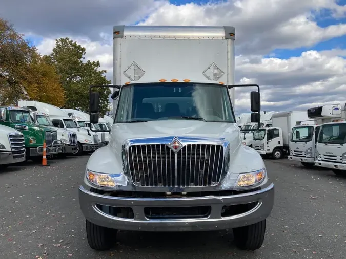 2017 NAVISTAR INTERNATIONAL 4300