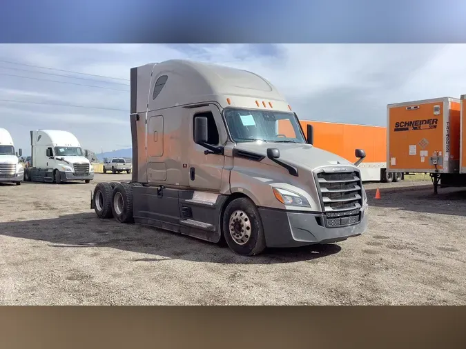 2023 Freightliner Cascadia1b3ed42c30df4c6027959ae2bfe0d1e1