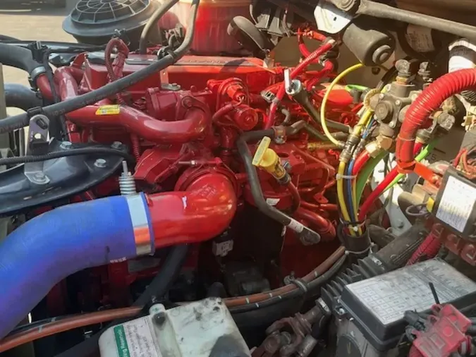 2019 FREIGHTLINER M2 106