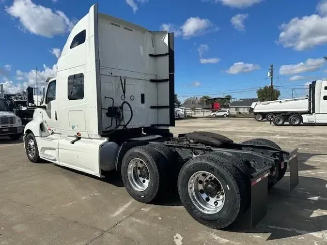 2023 International LT625