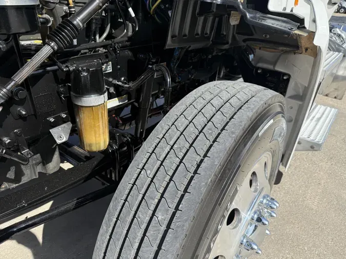 2020 Peterbilt 567